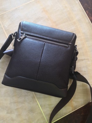 说说奥康男包怎么样,质量假不假呢，亲身使用三个月感受揭秘