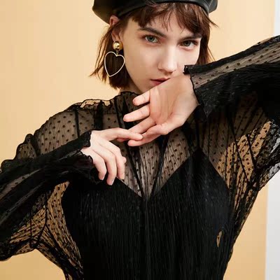 很美的衣服,好评好评。 以后还会光顾的很美的衣服,好评好评。 以后还会光顾的 很美的衣服,好评好评。 以后还会光顾的很美的衣服,好评好评。 以后还会光顾的