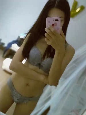 这家内衣不要太好穿,哈哈!比我买的几百一件的还好穿,很合身,很舒服一下买了好几套,都非常喜欢……以后不用去逛街买内衣了,认准这家内衣店,非常不错,个人很喜欢💕内衣很好 穿上很性感 布料很柔和穿上也很舒服 男盆友很喜欢 他家客服也很好 真的推荐购买哦 这家内衣不要太好穿,哈哈!比我买的几百一件的还好穿,很合身,很舒服一下买了好几套,都非常喜欢……以后不用去逛街买内衣了,认准这家内衣店,非常不错,个人很喜欢💕内衣很好 穿上很性感 布料很柔和穿上也很舒服 男盆友很喜欢 他家客服也很好 真的推荐购买哦