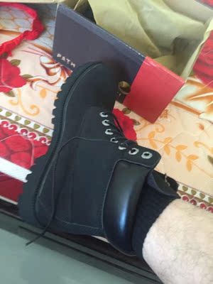 请忽略腿上的毛，鞋子是真不错👍👍