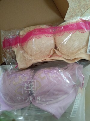 收到马马试穿，就穿一会没发现什么不舒适的质量还可以，效果自己看图吧 时间久了，你会发现男人的相貌并不重要，重要的是脑子里有智慧，心中有担当！男人的甜言并不重要，重要的是能否兑现承诺！男人的金钱多少不重要，重要的是花不花在你身上！