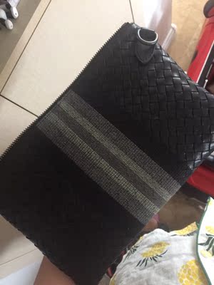 火爆的艾利斯斯普林斯男包怎么样，真相如何,看过才知