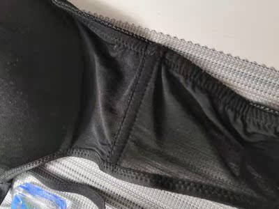 一直都是用的真丝胸罩，特别舒服。