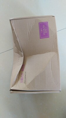 第一次买这种前扣的内衣,确实比以前那种后面扣的方便多了,除了快递把盒子压的变形之外,其他方面满意的不要不要的,比之前在某牌实体店买的几百块钱的舒服很多! 第一次买这种前扣的内衣,确实比以前那种后面扣的方便多了,除了快递把盒子压的变形之外,其他方面满意的不要不要的,比之前在某牌实体店买的几百块钱的舒服很多!