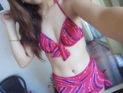 非常好看 聚拢效果不错。买了这么久这件聚拢最biang了!颜色也非常好看。裤子有点高腰还可以遮点肉肉。 完全和我心意 非常好看 聚拢效果不错。买了这么久这件聚拢最biang了!颜色也非常好看。裤子有点高腰还可以遮点肉肉。 完全和我心意