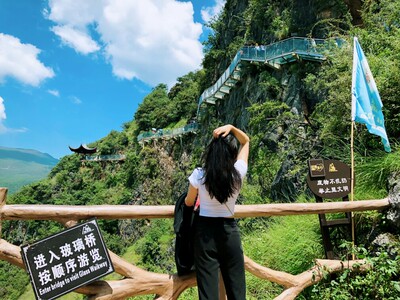 还可以，身材没模特好，穿这效果要差点