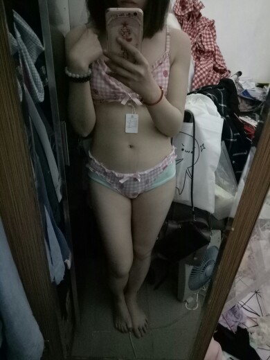 淘宝买家秀 一条包邮柚梦夏 可爱草莓lolita印花袜子软妹