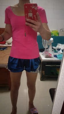 这是第二件了,没想到十三块钱可以买到这样的衣服,大家看图吧 这是第二件了,没想到十三块钱可以买到这样的衣服,大家看图吧