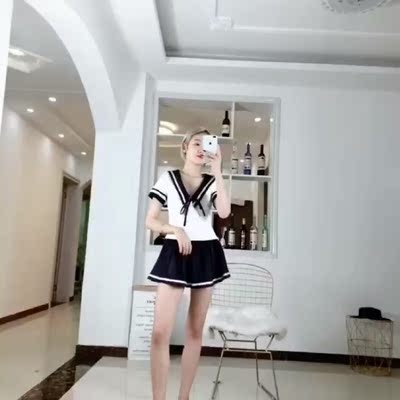 衣服收到了，质量很好，颜色靓丽，穿起来性感又修身，喜欢值得购买！