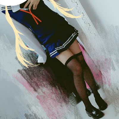 这个透肉过膝袜用不了啊得重新买一双 (*꒦ິ⌓꒦ີ)假装我假发到了瞎几把拍几张