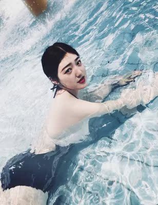 不错，很喜欢很满意，做工很细，穿上很性感，很显体型