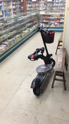 正步 亲子电动滑板车 成人迷你折叠电动车自行车小型电瓶车代步车