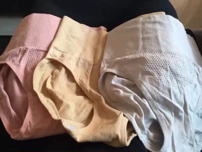 内裤收到很惊喜，面料柔软，很舒适，颜色也很好，弹性穿上不紧绷，总之满意