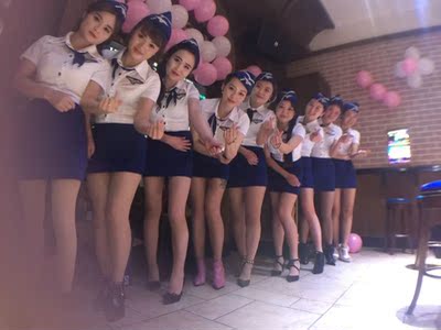 超级范！因为妹纸们穿着都很美喔！！