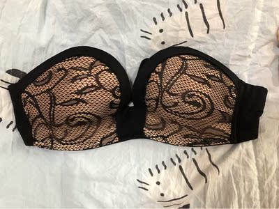 老顾客回头 一次性买了三件 一如既往的特别好 喜欢 还会再次光顾 不多说 看图～