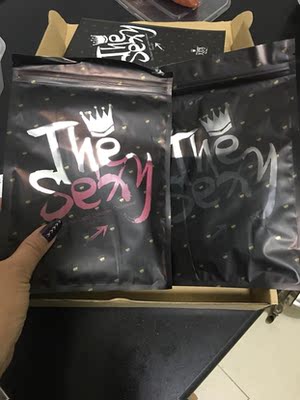 宝贝收到了,包装特别好,面料也舒服,很喜欢这家的衣服!还会再来,也希望可以在出很多样子供大家选择,会一直支持的! 宝贝收到了,包装特别好,面料也舒服,很喜欢这家的衣服!还会再来,也希望可以在出很多样子供大家选择,会一直支持的!