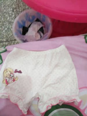 不错是纯棉的，一份价钱一份货，物有所值啦，买回来洗洗就可以给宝宝穿啦，最后祝店家生意兴隆啦！