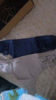 宝贝很漂亮,拿在手上手感特柔软! 宝贝很漂亮,拿在手上手感特柔软!