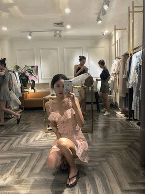 超级卡哇伊的小裙子!又欲又性感!喜欢死啦!质量还特别好 超级卡哇伊的小裙子!又欲又性感!喜欢死啦!质量还特别好