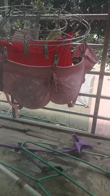 不错，值得大家购买。我买的有点大了。。。。聚拢效果很好