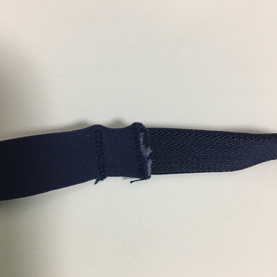 便宜 好看 就是618又降价了 不开森 肩带搭接处理太粗糙了点 每件都这样