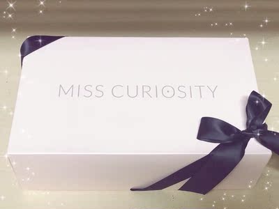 这家店我是在小红书上看到的 当时被一件公主风的居家服吸引了 夏日如果要穿浅色系的的衣服 可以考虑搭配这类浅色小清新的风格~ 买了舒适的内衣 洗涤的方法也要注意哦 温水洗的话 要在30度以下! 不要过久的浸泡 容易让它失去弹性和变色 洗完后也不要再阳光下暴晒或者烘干 记得用夹子夹住底围或无弹性的地方! 这家店我是在小红书上看到的 当时被一件公主风的居家服吸引了 夏日如果要穿浅色系的的衣服 可以考虑搭配这类浅色小清新的风格~ 买了舒适的内衣 洗涤的方法也要注意哦 温水洗的话 要在30度以下! 不要过久的浸泡 容易让它失去弹性和变色 洗完后也不要再阳光下暴晒或者烘干 记得用夹子夹住底围或无弹性的地方!