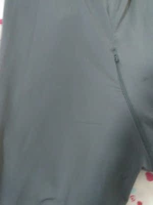 就是有钩丝,好像是穿过的,能换吗 就是有钩丝,好像是穿过的,能换吗