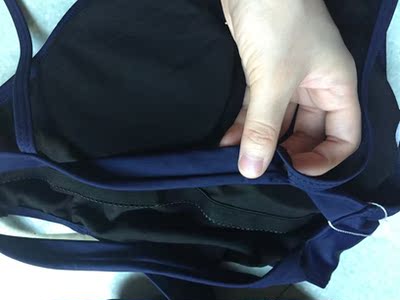 恩，30块   所谓好货不便宜，便宜无好货，线头缝纫得极差