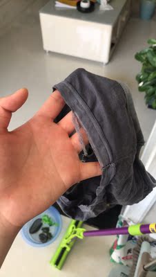 然后今天洗完发现就这样,直接丢垃圾桶了,质量太差了,我去 然后今天洗完发现就这样,直接丢垃圾桶了,质量太差了,我去