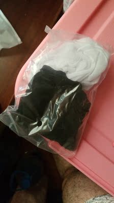 还没穿，有点厚质量还行，习惯好评。卖家服务不错。