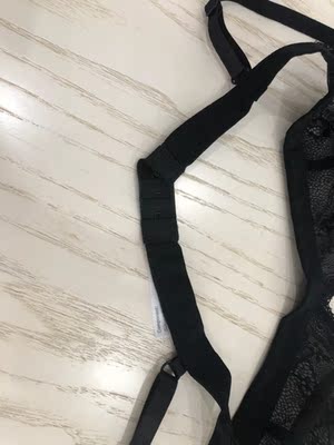 质量非常好，上身舒服😌，小性感！有点大牌的感觉&hellip;&hellip;☀️