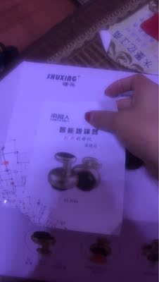凭良心讲，物流和服务不错，就产品而言很一般，拿着别家的牌子冒充自己的，我还以为是南极人，谁想到是曙兴