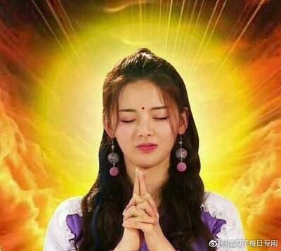 买了两个,还好,不怎么克身上,比实体店便宜多了,还算比较实惠的 买了两个,还好,不怎么克身上,比实体店便宜多了,还算比较实惠的