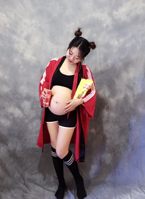 衣服很干净,退押金也快,收到衣服马上就联系押金了,自己在家拍的孕照,感觉还不错,朋友都说好看 衣服很干净,退押金也快,收到衣服马上就联系押金了,自己在家拍的孕照,感觉还不错,朋友都说好看