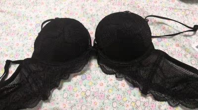 第二次购买了,还不错。款式多,不跑杯,聚拢效果不错。价格也合适。 第二次购买了,还不错。款式多,不跑杯,聚拢效果不错。价格也合适。