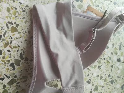 宝贝收到，试穿过，非常舒适，尺码标准，颜色款式好看，做工精细，很喜欢，会回购值得购买