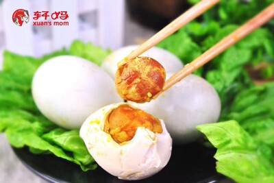 轩妈蛋黄酥，海鸭蛋