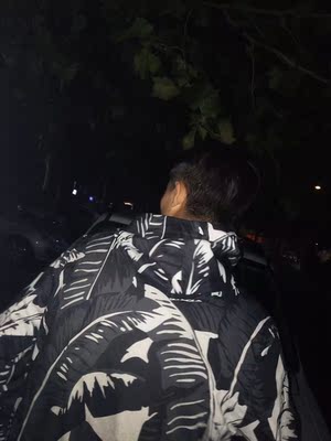 真好，  男友于志涛看了之后  如禽兽一般在我身上流窜    不断的插我下体   然后用嘴舔食我的下体看逼逼喷水   看**吐吐沫