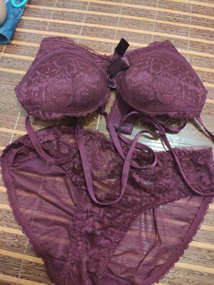 挺好看的，很喜欢，戴着也蛮舒服的，第一次购买就买了4套