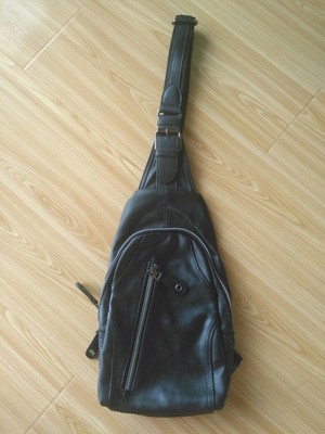 如何评价佑一良品男包怎么样，质量烂不烂呢,用后反馈