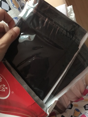 质量不错,还没穿,包装蛮好 质量不错,还没穿,包装蛮好