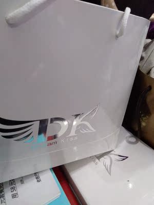 很好看，很漂亮，很性感