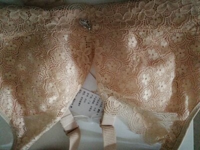 内衣款式漂亮，轻薄透气，穿着舒适，很不错