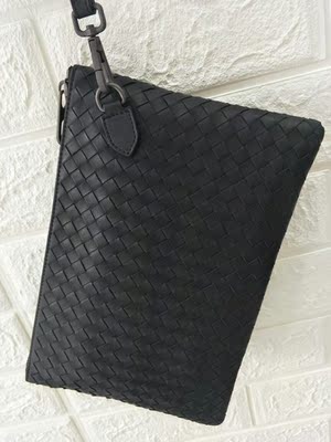 吐槽布斯曼男包怎么样,质量差不差呢，亲身使用经历曝光