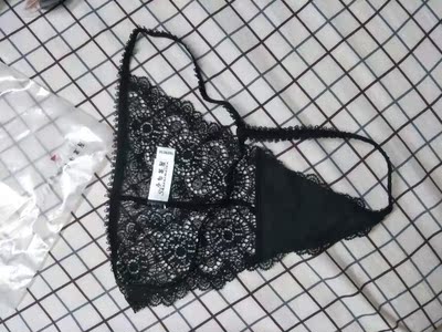 蕾丝面料  这种蕾丝面料和其他面料不一样 这种料子比较柔软  不像别的蕾丝面料比较扎人  然后内裤腰带子是有弹性的  不用大小的问题    其次内裤裆部是纯棉的布料  （内裤再好看也要裆部是纯棉的）  三角边缘都是蕾丝花边  超级性感    质量 面料 款式都是杠杠滴  不错 给店家一百个星星  好评👍👍