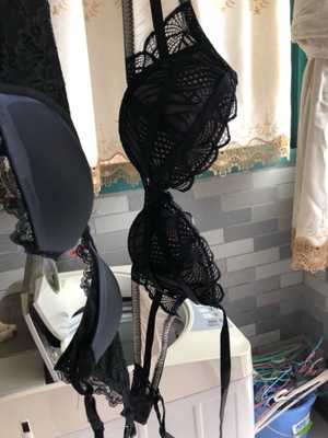 内衣超好看,喜欢这个灰色,很轻,洗过也不掉色,穿上也舒服,大小合适,同时买了两间很划算,五星好评 内衣超好看,喜欢这个灰色,很轻,洗过也不掉色,穿上也舒服,大小合适,同时买了两间很划算,五星好评