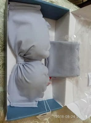 好看是好看，少女心十足，可是感觉不聚拢，