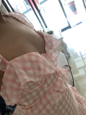 挺好看的 布料很柔软 穿的是款式 等了一个多月 挺好看的 布料很柔软 穿的是款式 等了一个多月