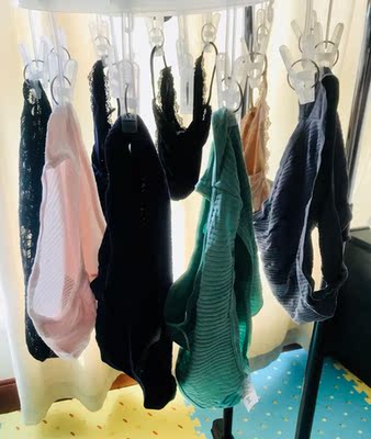 已經洗好晾曬了，還未穿，材質很好