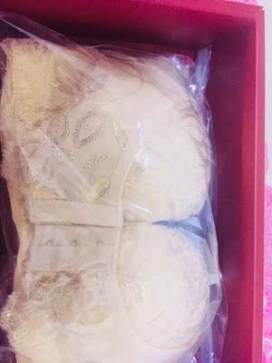 一分钱一分货，包装很大气，是正品，在实体店买过这个品牌的内衣